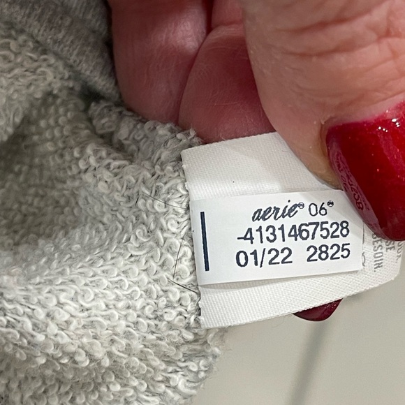 Aerie Gray Oversized Hoodie size M - Picture 5 of 6